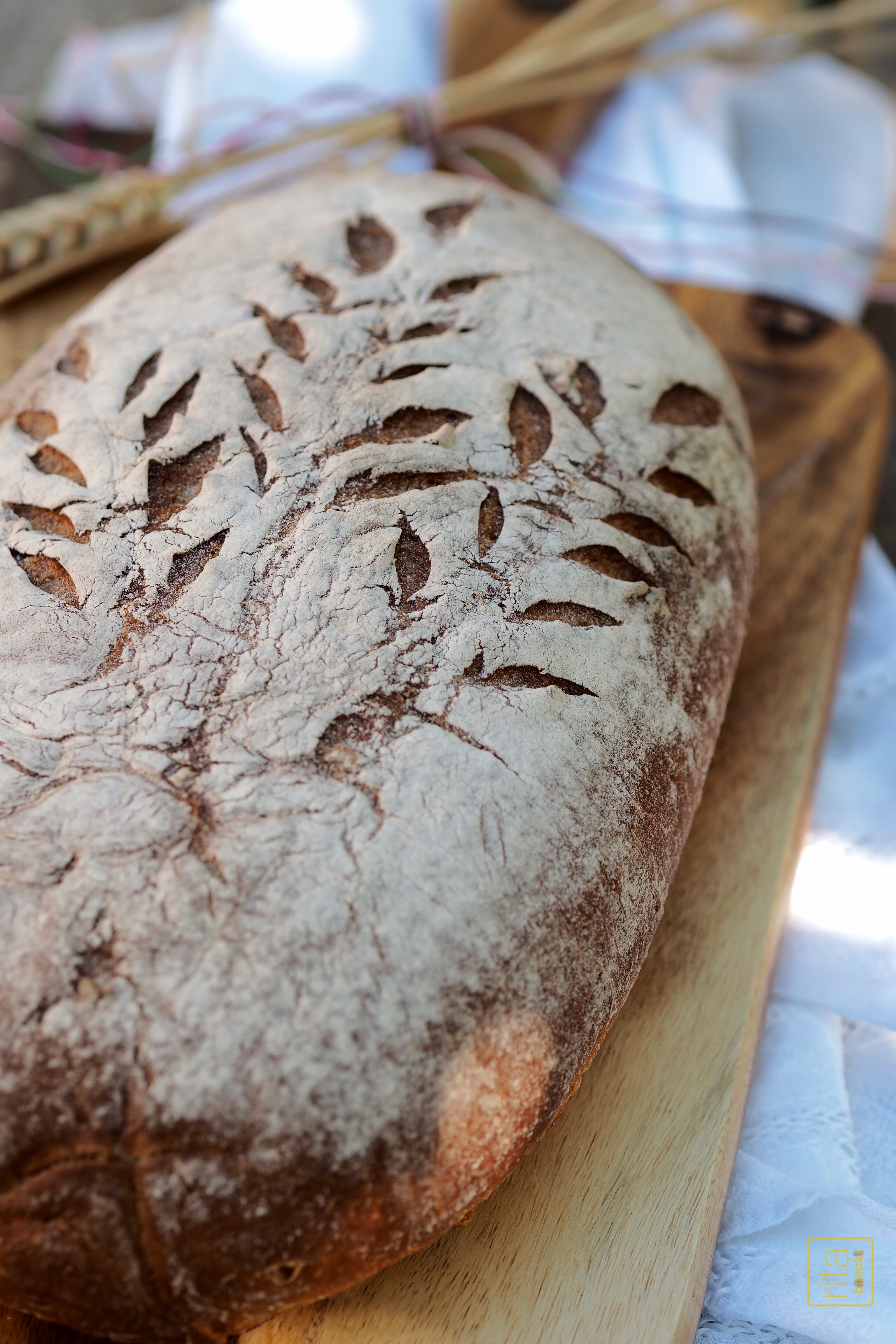Weizen-Roggenbrot mit Weizensauerteig